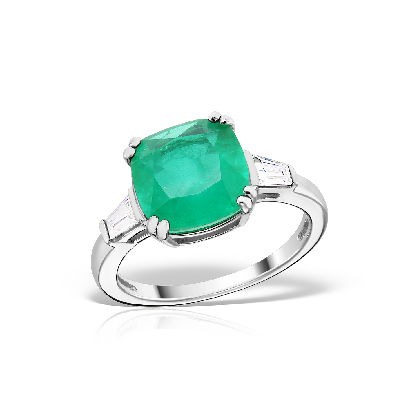 Cushion Shaped Artificial Emerald Ring